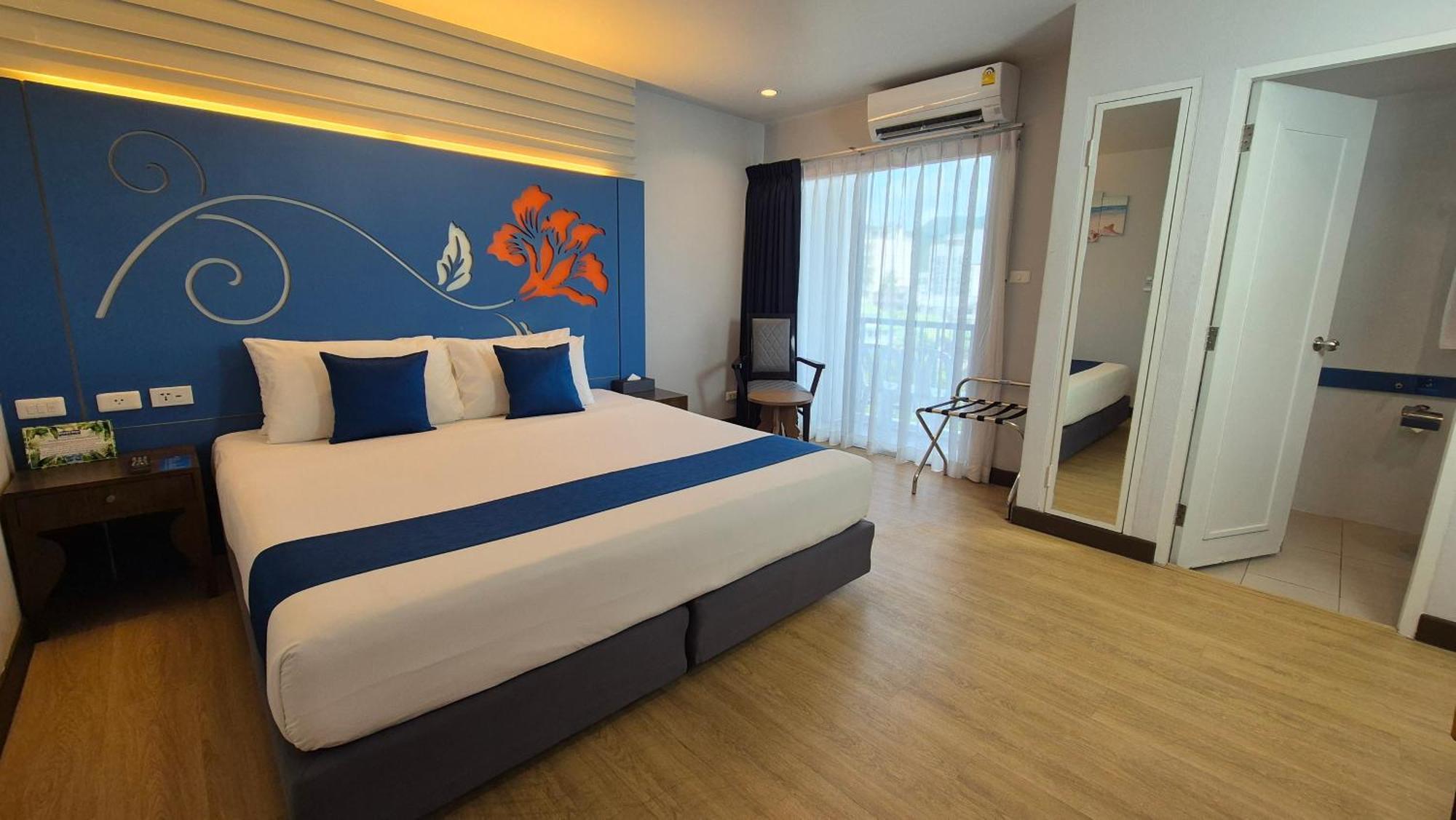 Days Inn By Wyndham Patong Beach Ngoại thất bức ảnh
