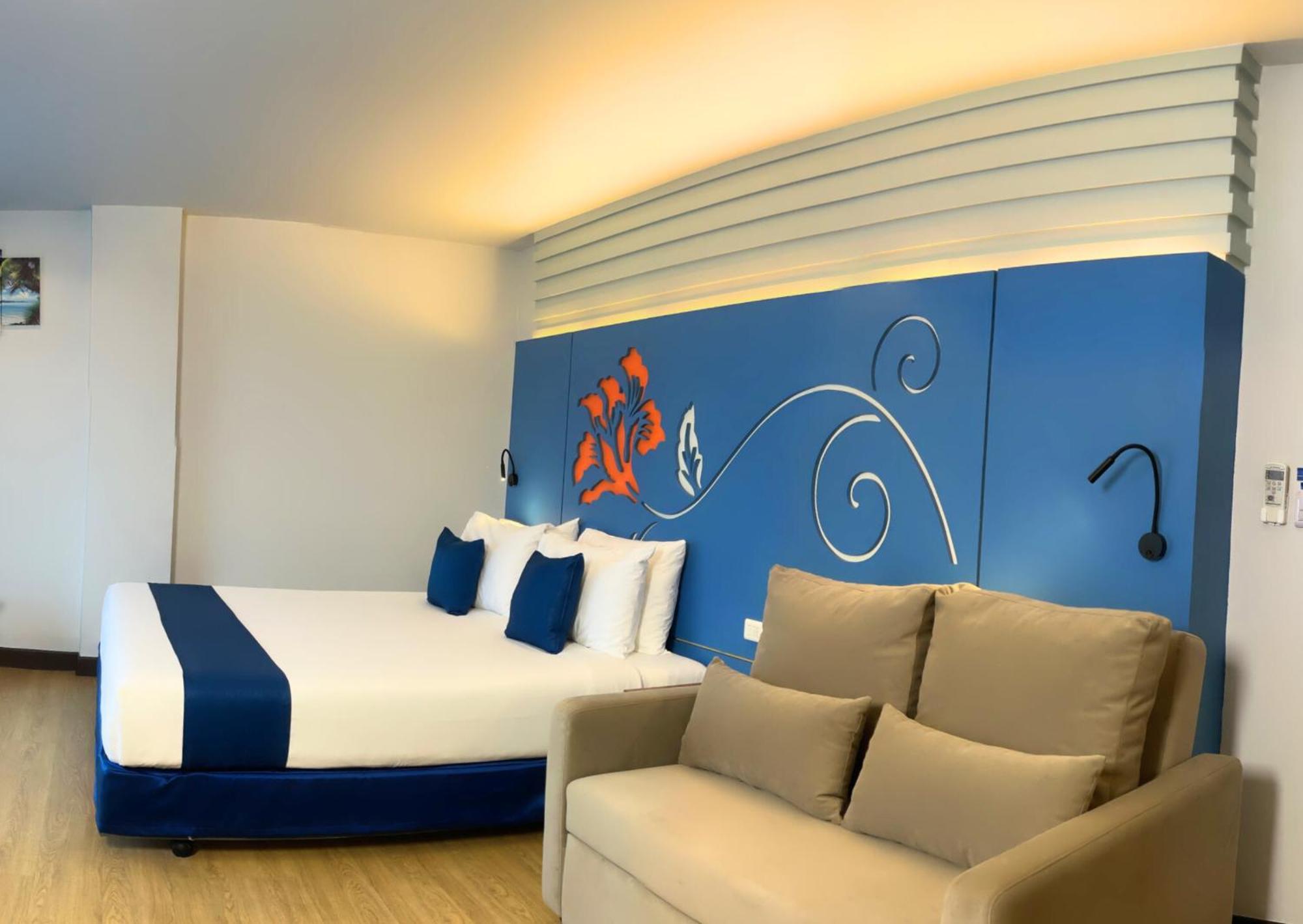 Days Inn By Wyndham Patong Beach Ngoại thất bức ảnh