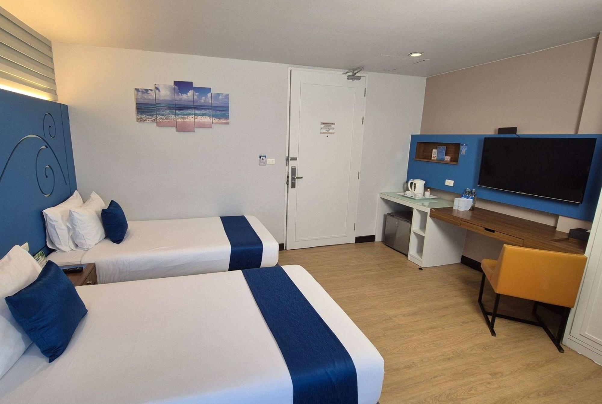 Days Inn By Wyndham Patong Beach Ngoại thất bức ảnh
