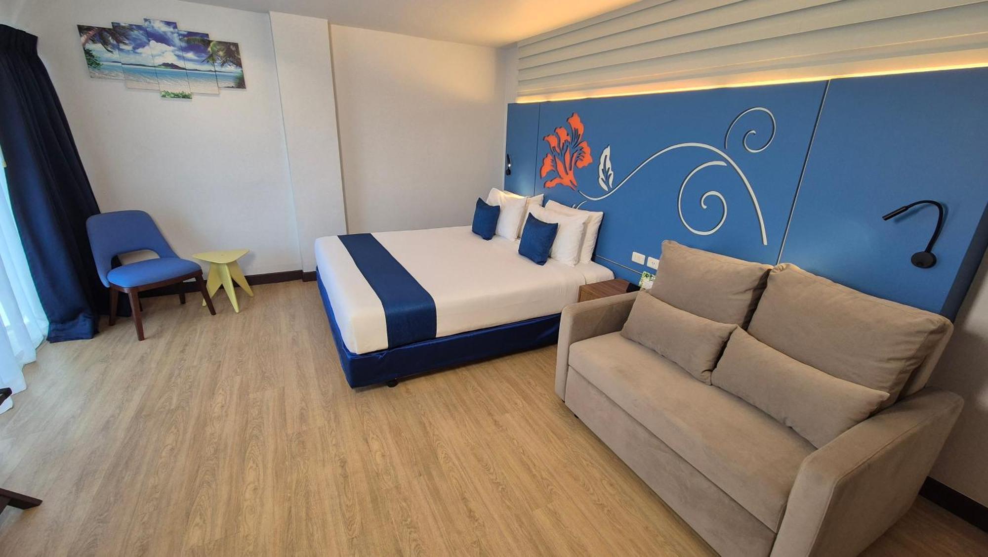 Days Inn By Wyndham Patong Beach Ngoại thất bức ảnh