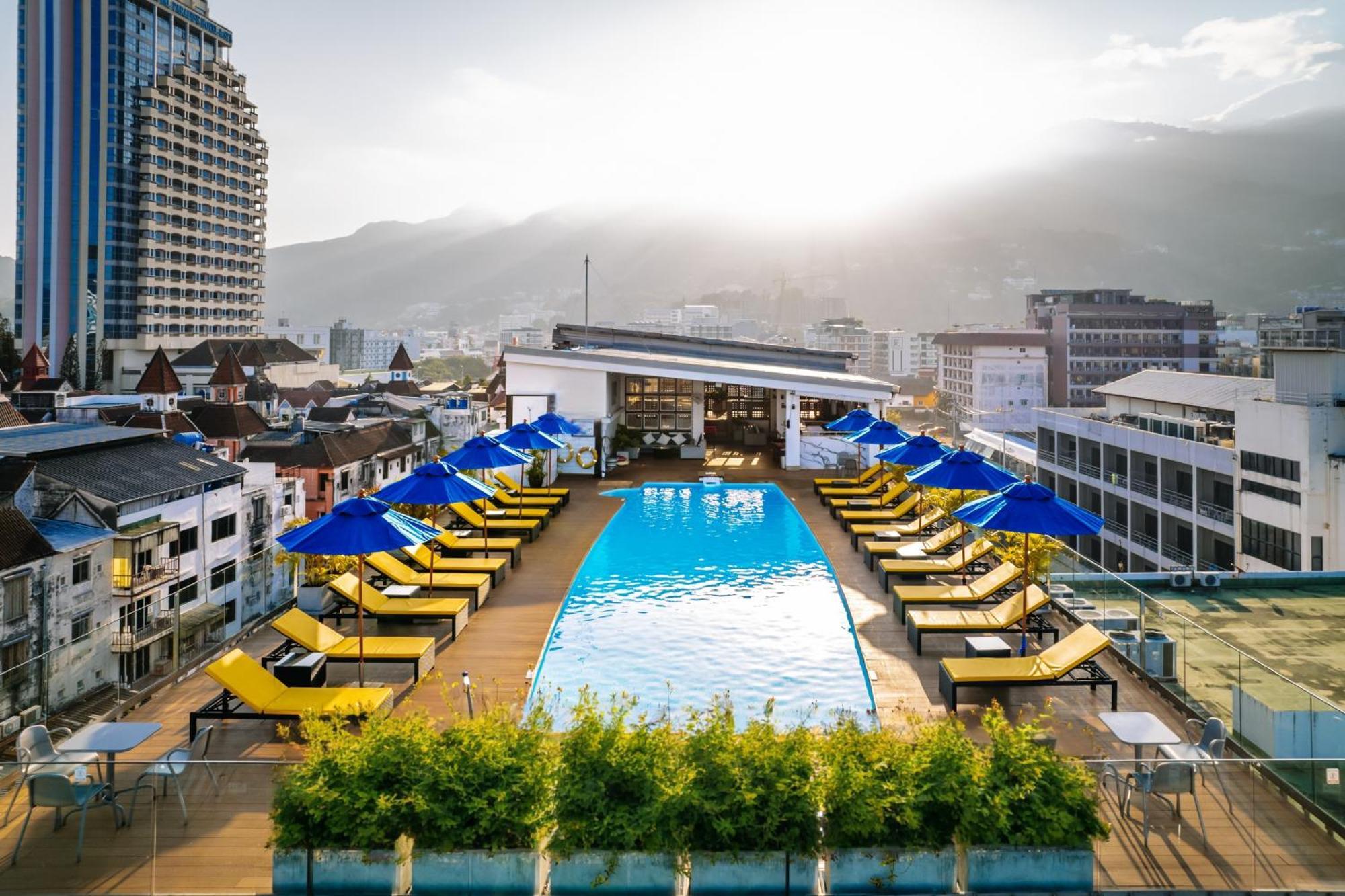 Days Inn By Wyndham Patong Beach Ngoại thất bức ảnh